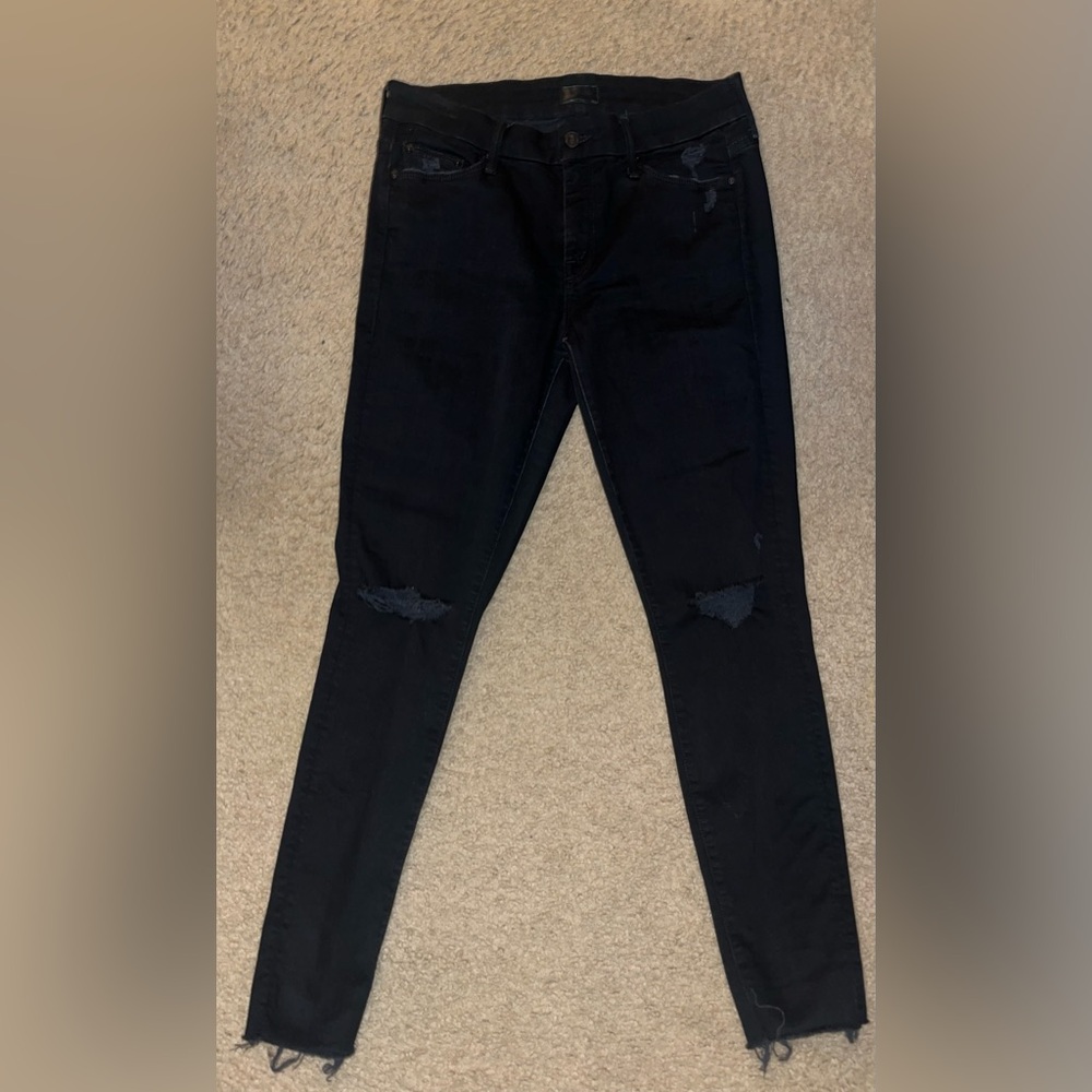 EUC - MOTHER - Looker Ankle Fray - Guilty As Sin Wash - Sz 29